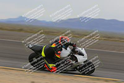 media/Jan-14-2023-SoCal Trackdays (Sat) [[497694156f]]/Turn 11 Inside (950am)/